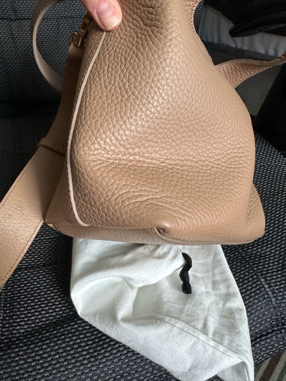 Cuyana Mini System Tote - cappuccino color - Picture 7 of 12